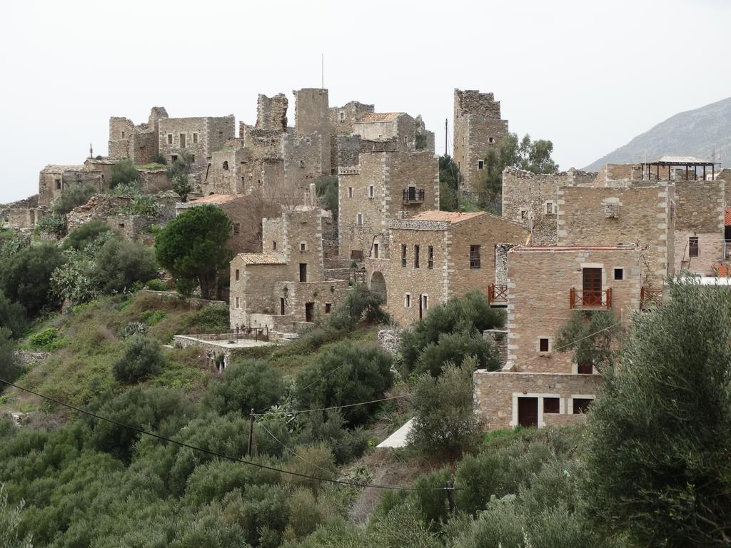 Akrotainaritis Rooms Yerolimin Exterior foto